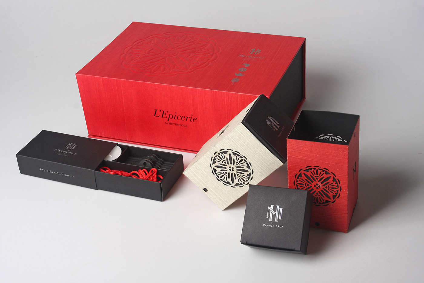 企業(yè)定制創(chuàng)意月餅禮盒包裝,月餅禮盒包裝設(shè)計怎么突出商標形象